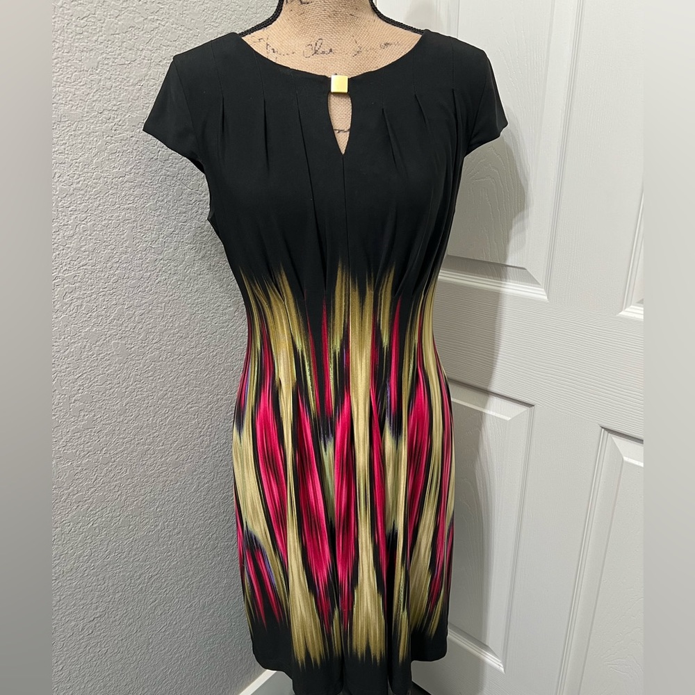 TAHARI  Flame Print Pleated Sheath Dress Size 8